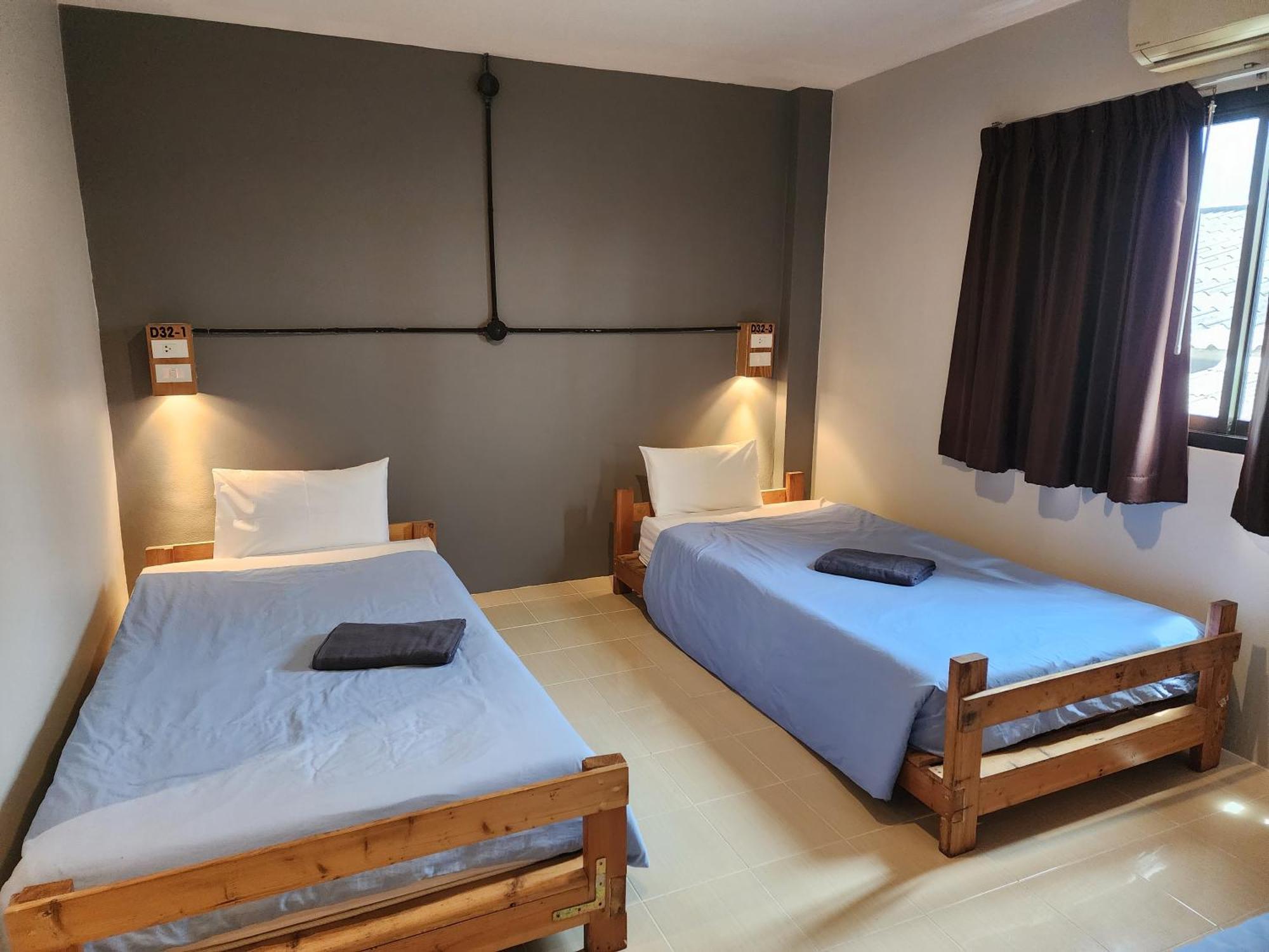 Dfeel House Vandrerhjem Patong Rom bilde